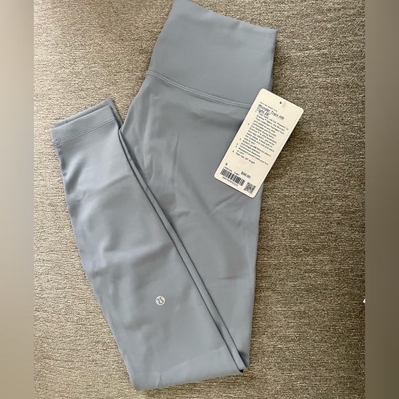 lululemon athletica Pants - NWT LULULEMON WUNDER TRAIN HIGH-RISE TIGHT 28" Chambray Gray 6